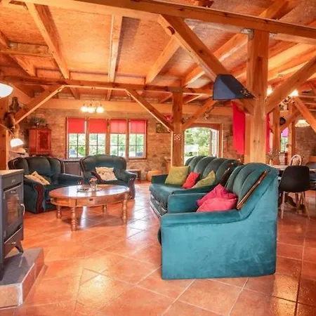 Atmospheric With A Swimming Pool * Krzemienna (West Pomeranian)