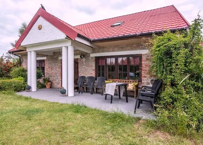 Holiday home Atmospheric With A Swimming Pool Krzemienna (West Pomeranian)