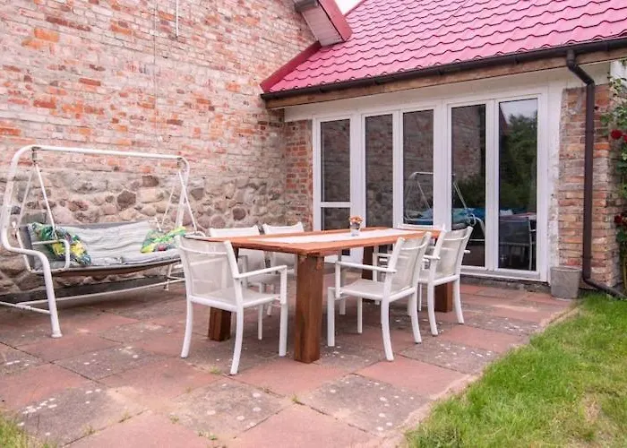 Atmospheric With A Swimming Pool Krzemienna (West Pomeranian)